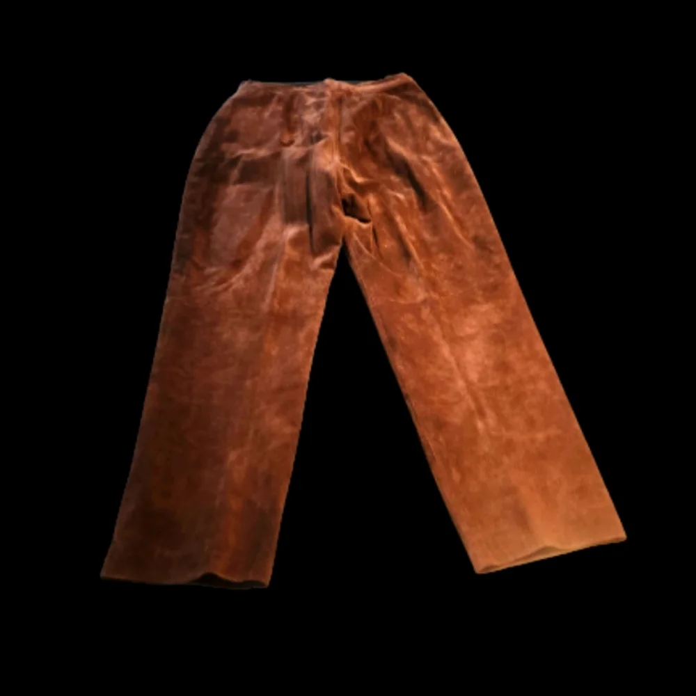 Suede leather trousers - Picture 2 of 6